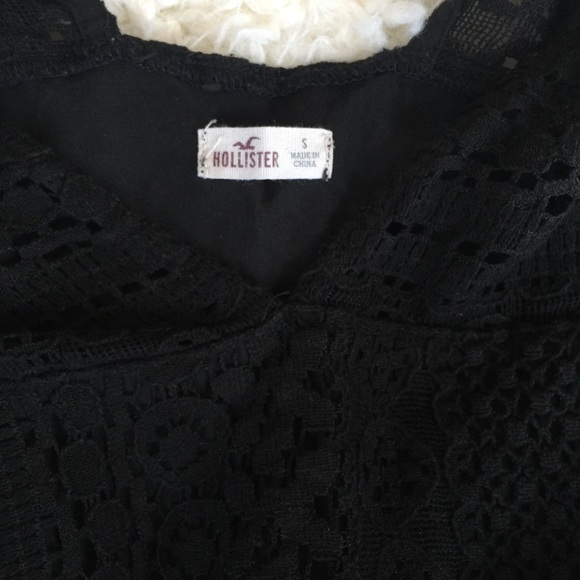 Hollister Black Lace Open Shoulder Top - Picture 3 of 4